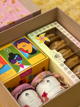 Phalgun Gift Box